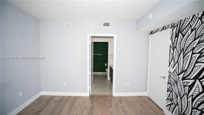 Building Photo - 488 NE 18th St