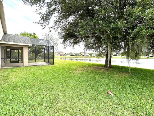 Building Photo - 2817 Maguire Dr