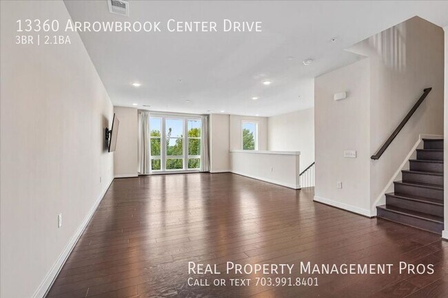 Building Photo - 13360 Arrowbrook Centre Dr