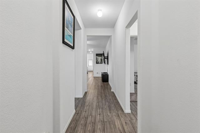 Building Photo - 4001 Fairmont Ln