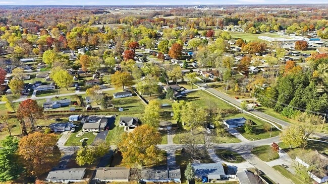 Building Photo - 7311 Denise Dr