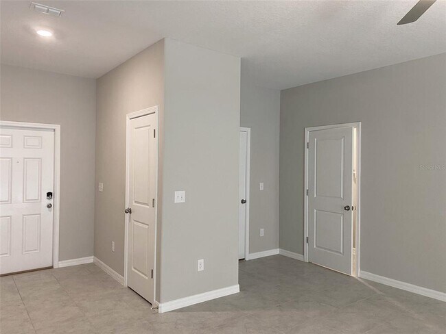 Building Photo - 8533 Reedville St