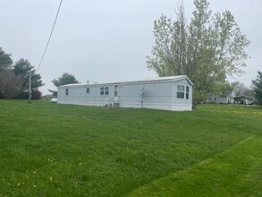 Building Photo - 3860 Olds Rd