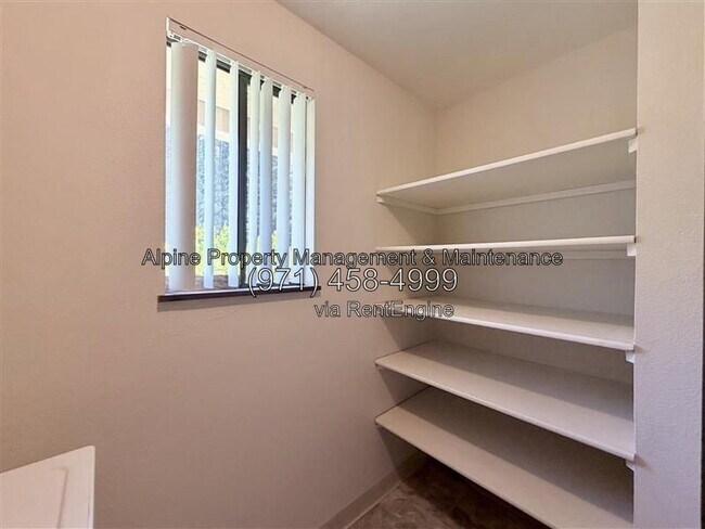 Building Photo - 19560 NW Mahama Pl
