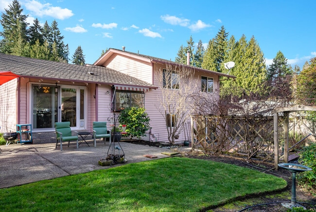 Building Photo - 2404 182nd Ave NE