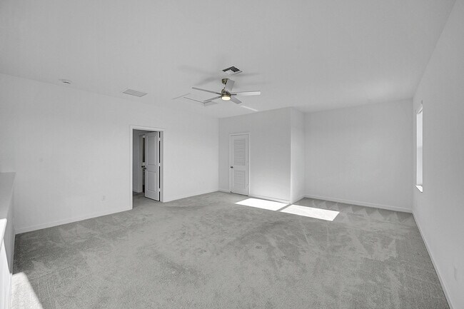 Building Photo - 5742 Graceful Wy