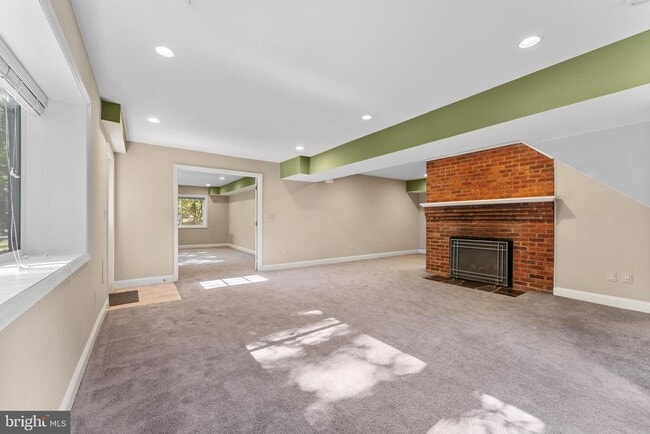 Building Photo - 8511 Beech Tree Rd