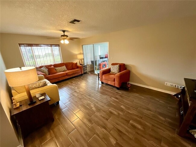 Building Photo - 3401 Teeside Dr