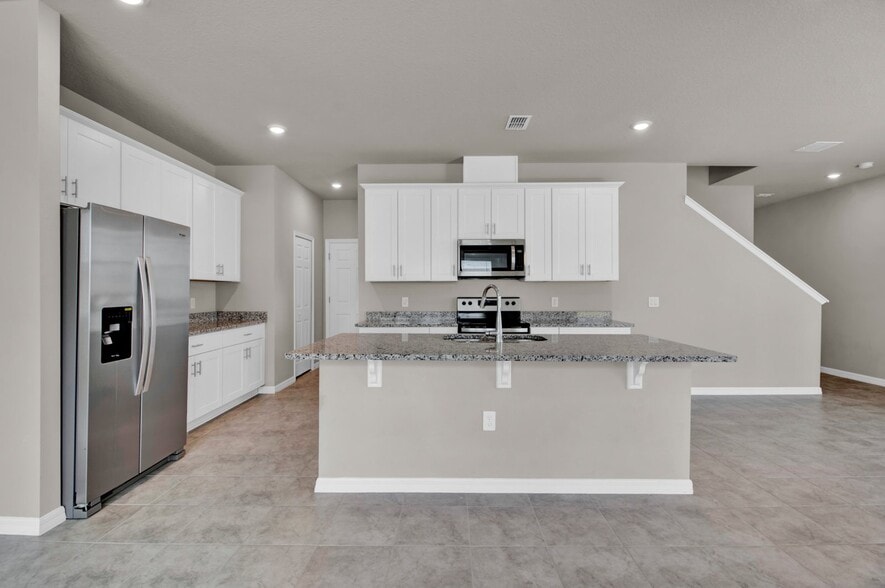 Building Photo - 2447 Gold Dust Dr