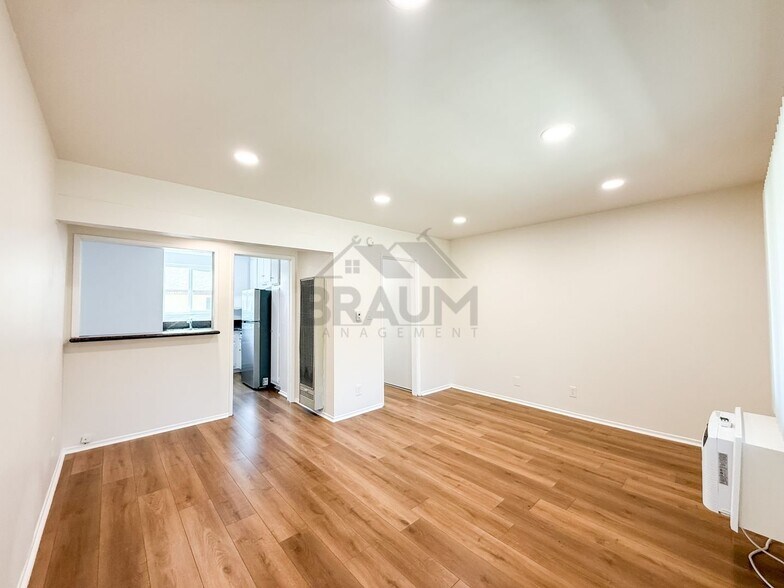 Building Photo - 18350 Napa St