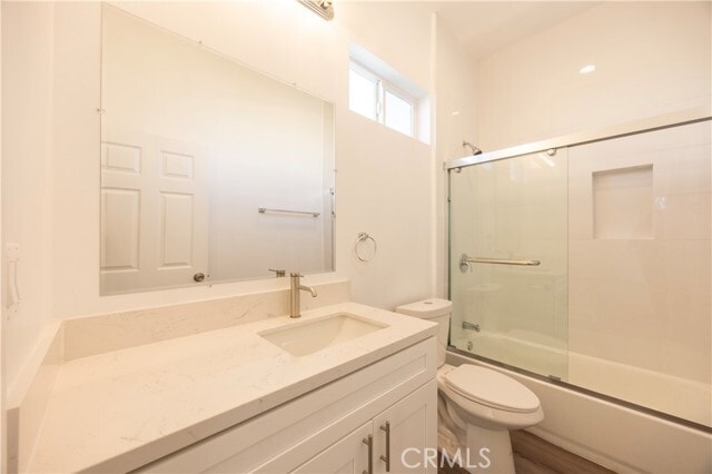 Building Photo - 2558 S 10th Ave