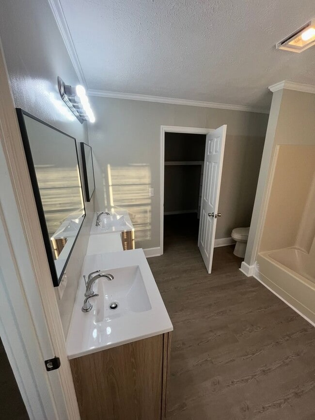 Building Photo - 2 Bed 2 Bath Mobile Home