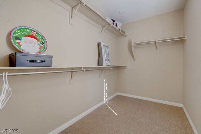 Building Photo - 7765 Floral Fabric Ct