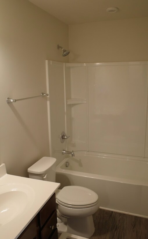 Building Photo - 107 Brier Summit Pl