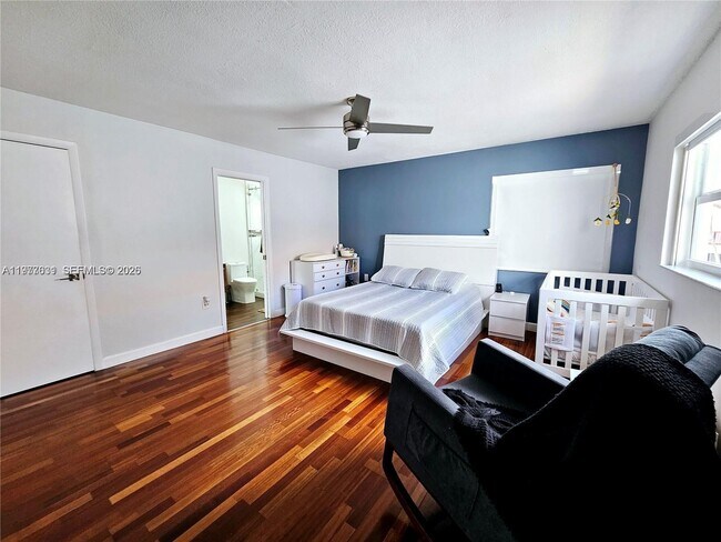 Building Photo - 13217 SW 9th Ln