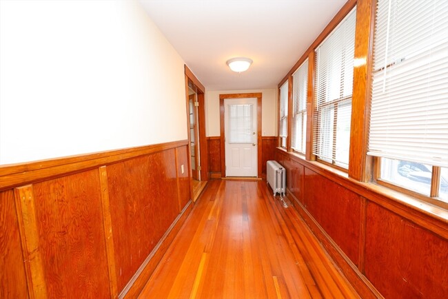 Building Photo - 148 Neponset St