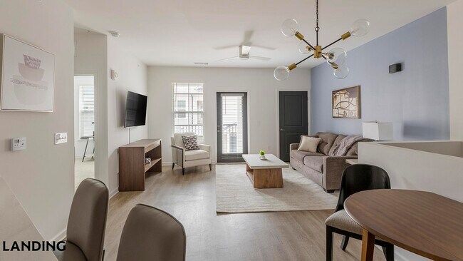 Building Photo - 560 Jack Clift Blvd