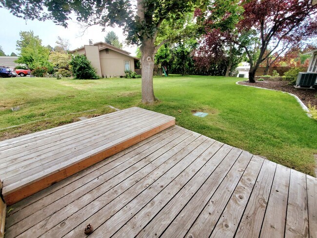 Building Photo - MOVE-IN SPECIAL: Spacious 4 Bedroom Home in N. Richland