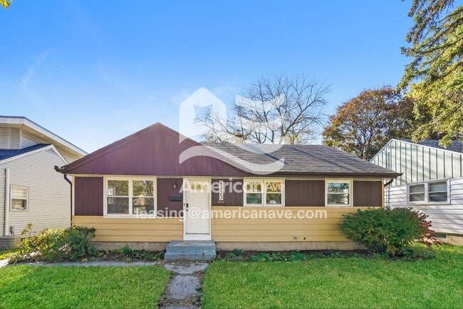 Building Photo - 6923 W Tallmadge Pl