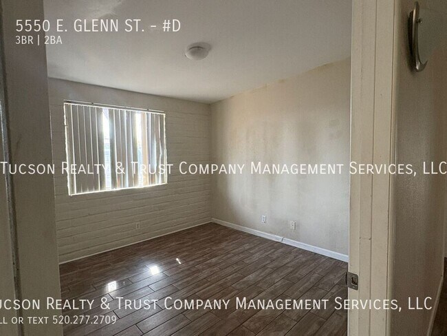 Building Photo - 5550 E Glenn St