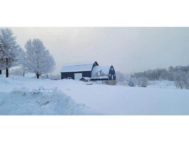 Building Photo - 3535 County Rd 90