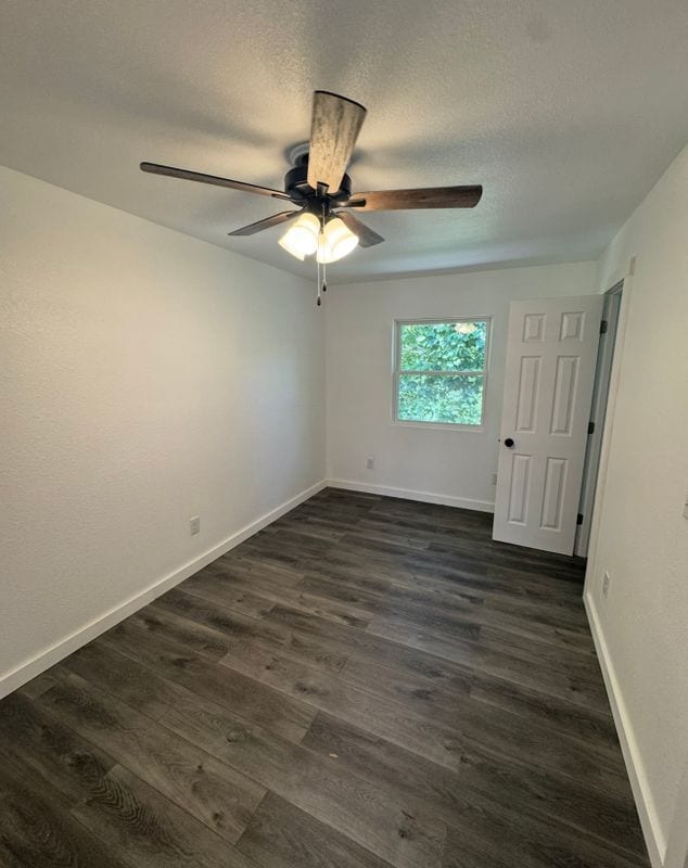 Building Photo - 271 Shadowrock Dr