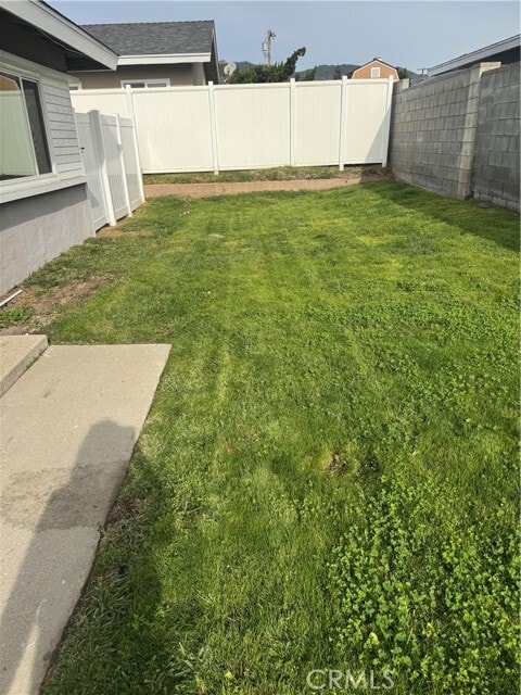 Building Photo - 409 E Lemon Ave