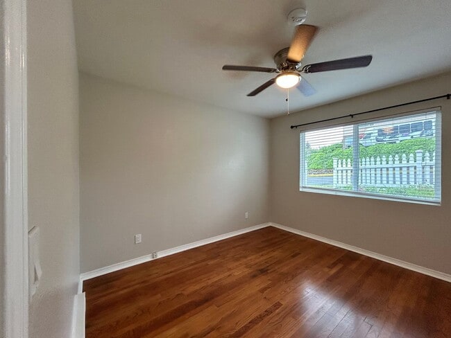 Building Photo - Tranquil 1 Bed, 1 Bath House!