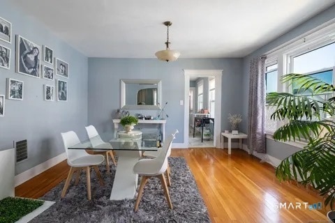 Building Photo - 154 Rose St