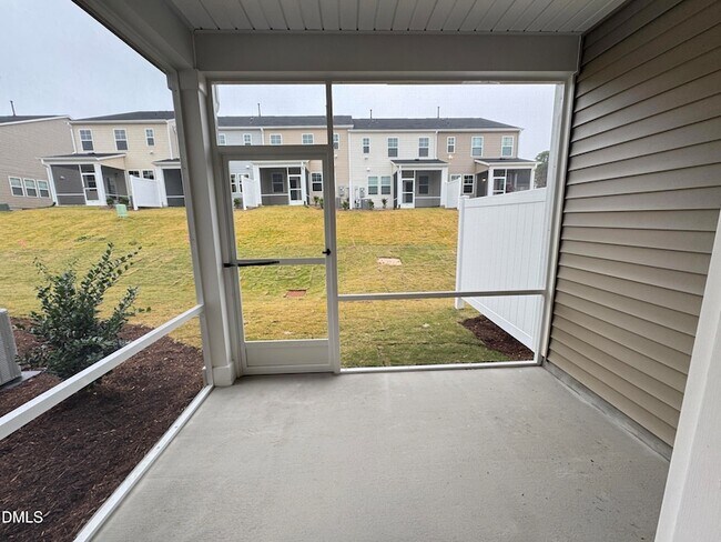 Building Photo - 523 Hester Rd