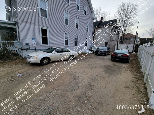 Building Photo - 2 bed 1 bath apartment Concord NH downtown...