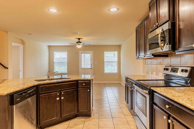 Building Photo - 1411 Frio Eagle