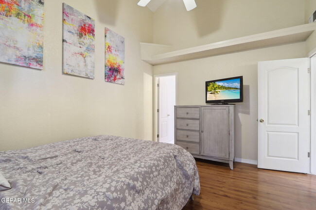 Building Photo - 3286 Sal Berroteran Dr