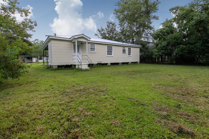 Building Photo - 1712 Perch Dr