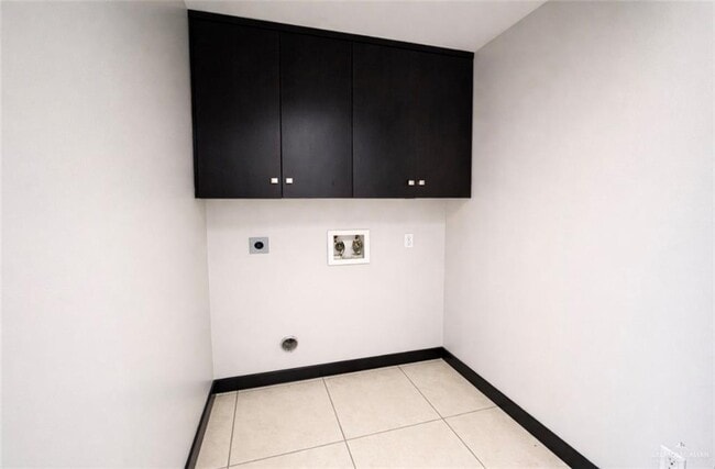 Building Photo - 11 N 47th St