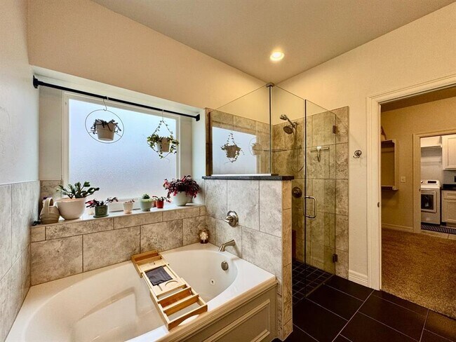 Building Photo - 8501 NW 109th Terrace