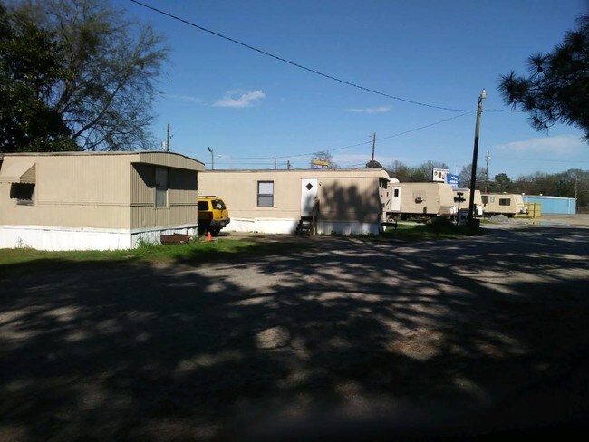 Photo - 2 Polaris Dr