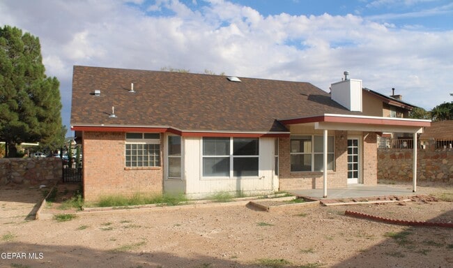 Building Photo - 12217 Red Sun Dr