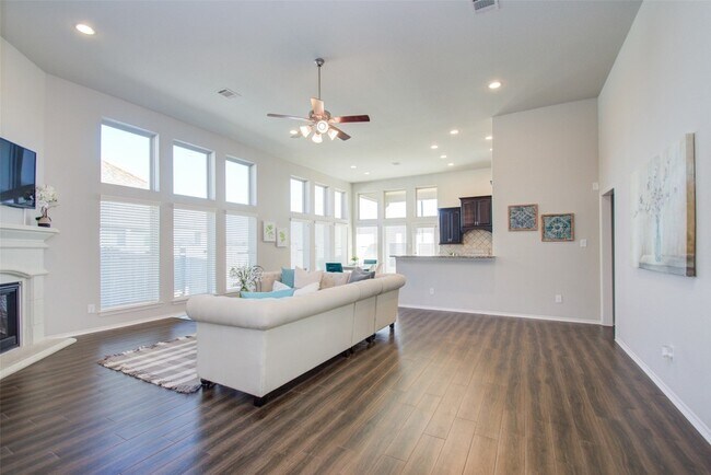 Building Photo - 13520 Mason Canyon Ln