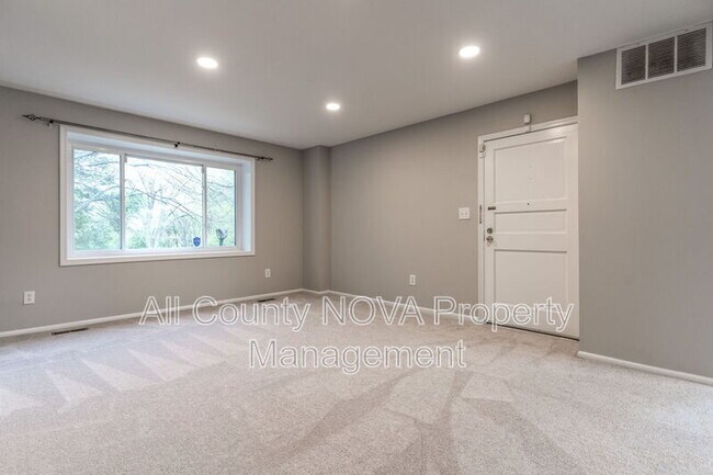 Building Photo - 50 Old Enterprise Rd