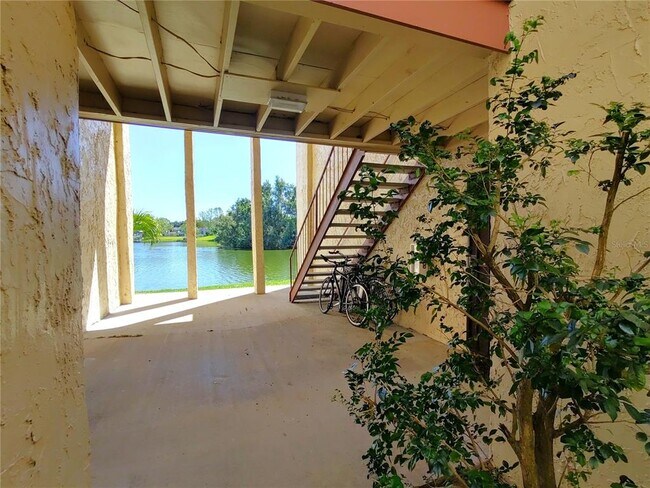 Building Photo - 538 Orange Dr