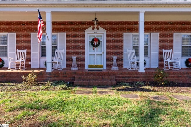 Building Photo - 5 Coleman Park Cir