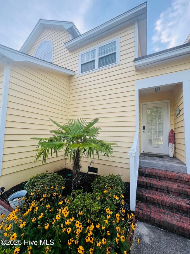Building Photo - 609 Sloop Pointe Ln