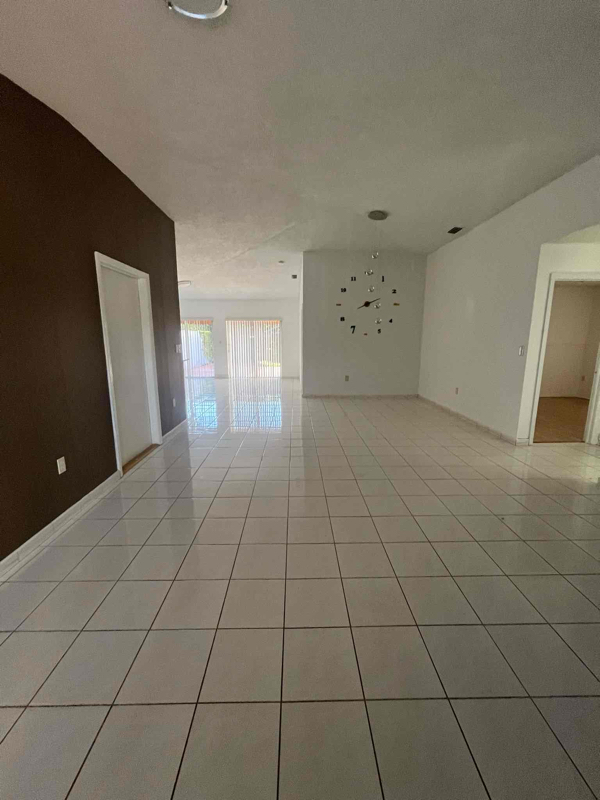 Building Photo - 13772 NW 6th Ln