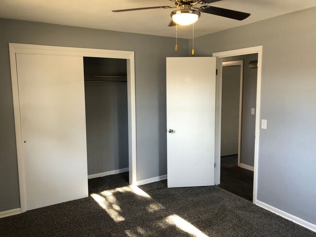 Building Photo - Newly Renovated House For Rent!