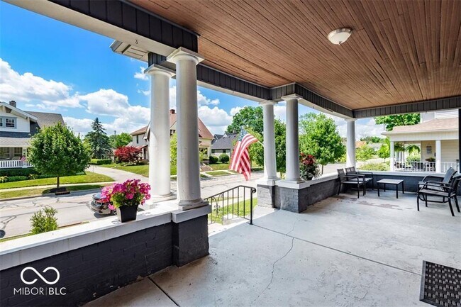 Building Photo - 509 N Meridian St