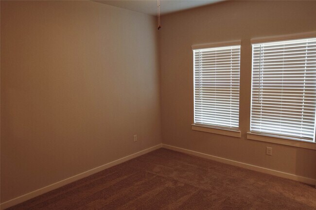 Building Photo - 8538 Blueberry Ash St