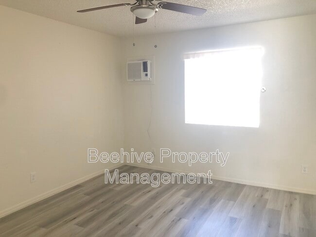 Building Photo - 1505 E Monroe St