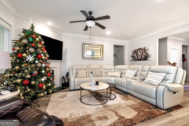 Building Photo - 6968 Manchester Dr