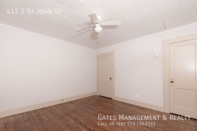 Building Photo - 413 S St John St